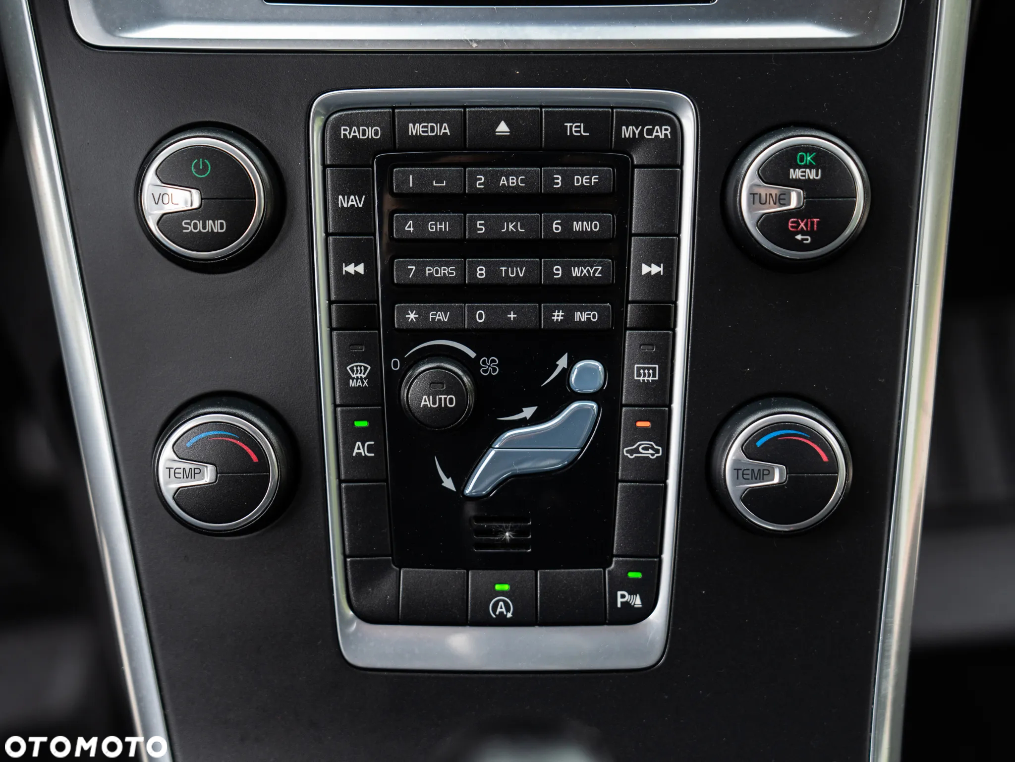 Volvo XC 60 D3 Momentum - 36