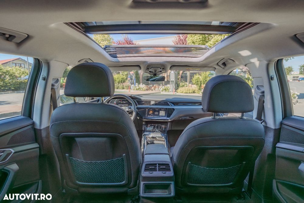 Audi e-tron Sportback - 15
