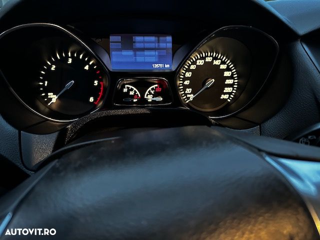 Ford Focus 1.6 TDCI DPF Titanium - 12