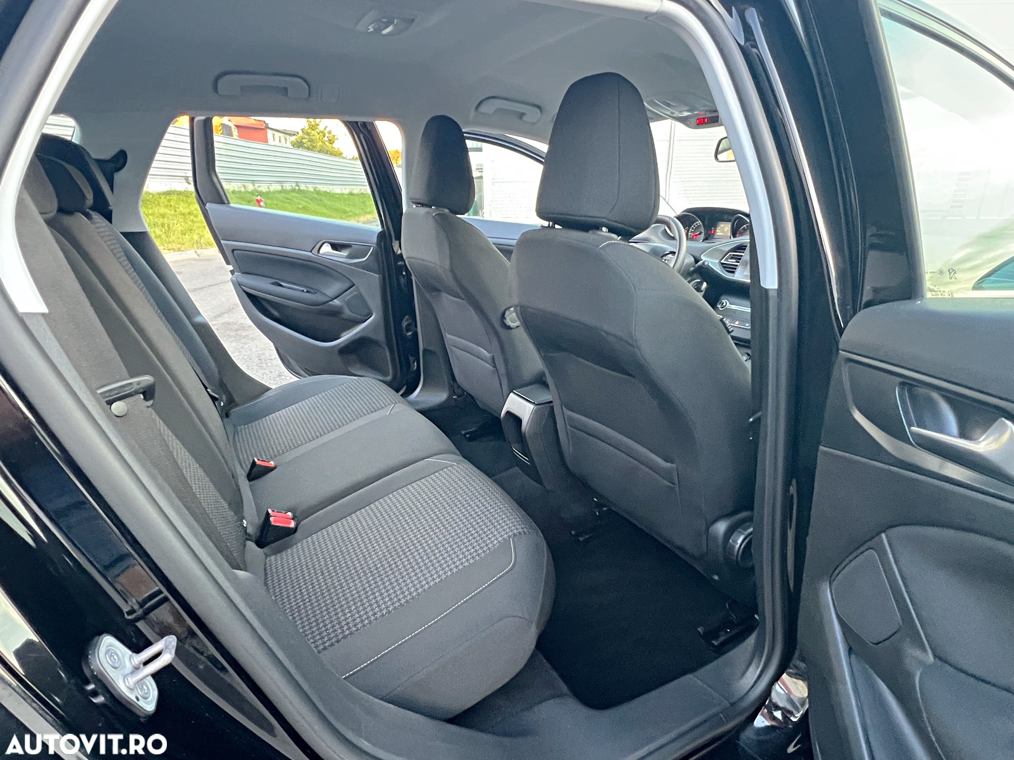 Peugeot 308 1.5L BlueHDI BVM6 Allure Pack - 5