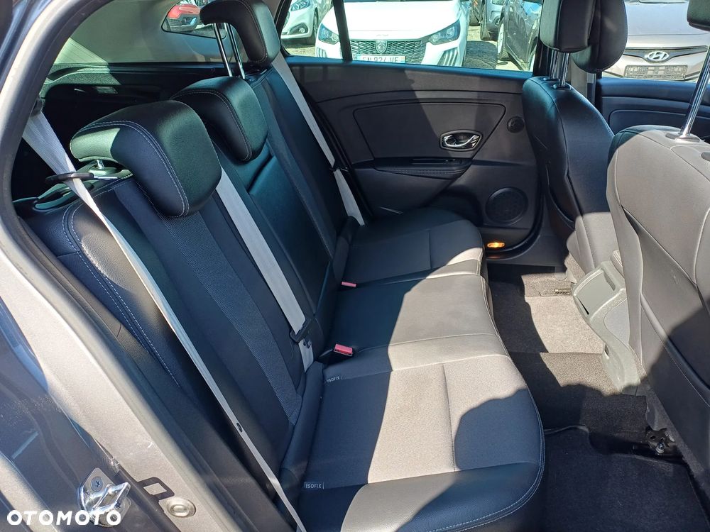 Renault Megane ENERGY TCe 115 Start & Stop Bose Edition - 13