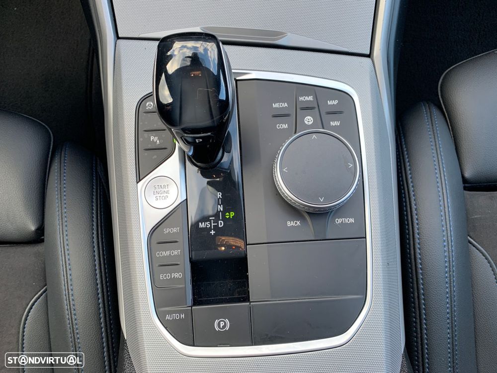 BMW 320 d Pack M Shadow Auto - 25