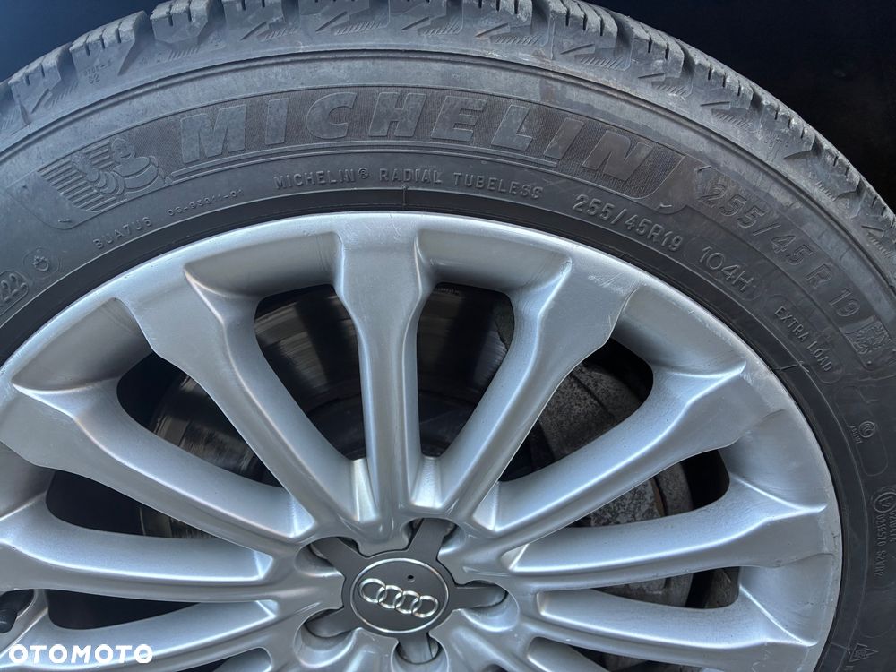 Audi A8 4.0 TFSI L Quattro - 23