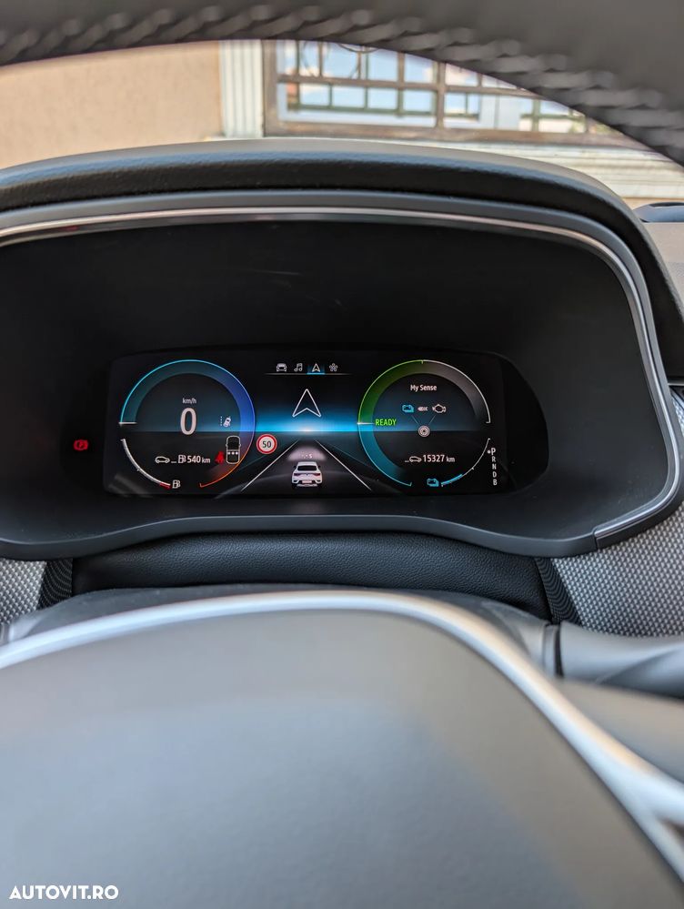 Renault Arkana E-TECH 145 Techno - 12