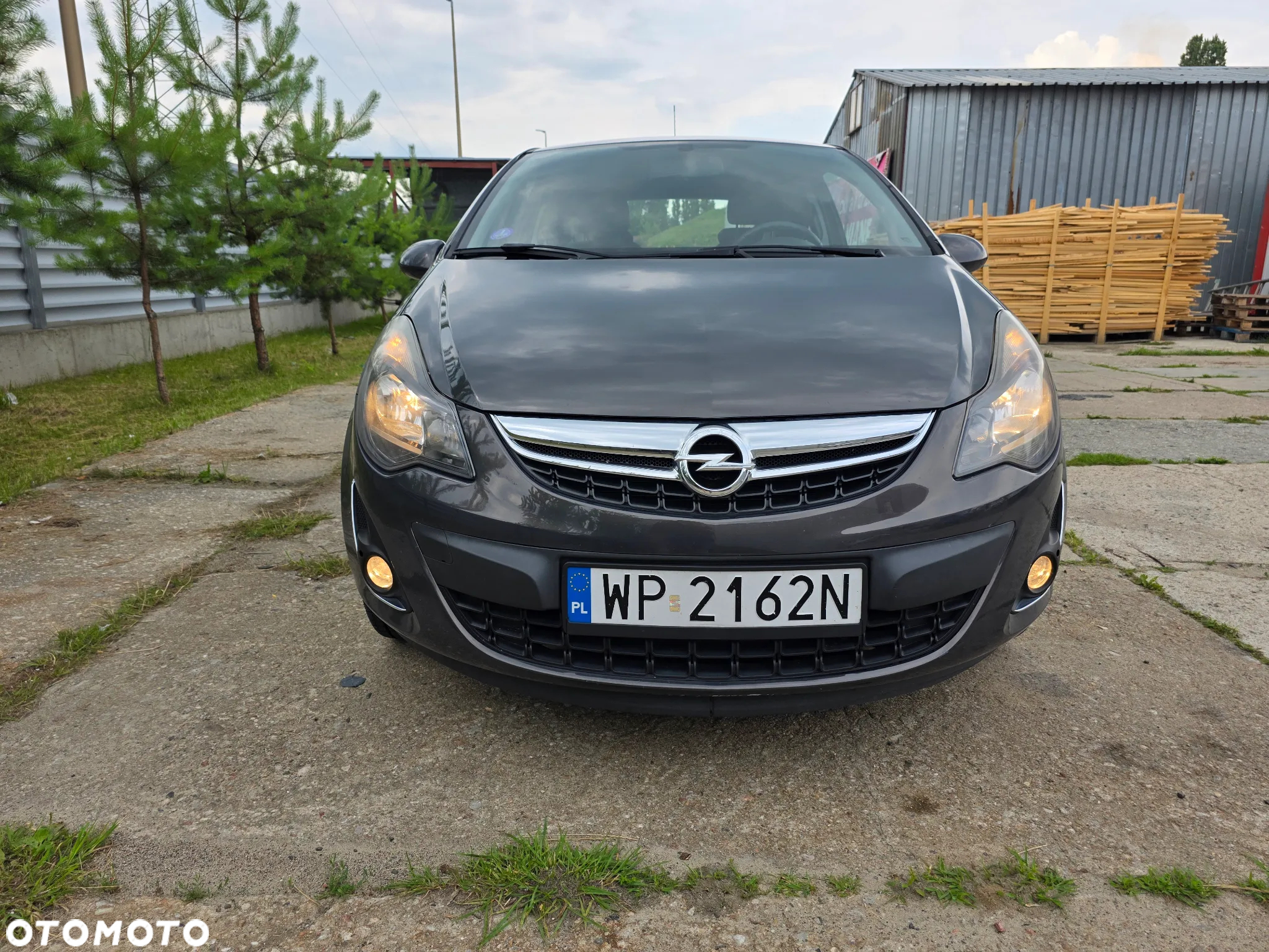 Opel Corsa 1.2 16V Cosmo S&S - 3