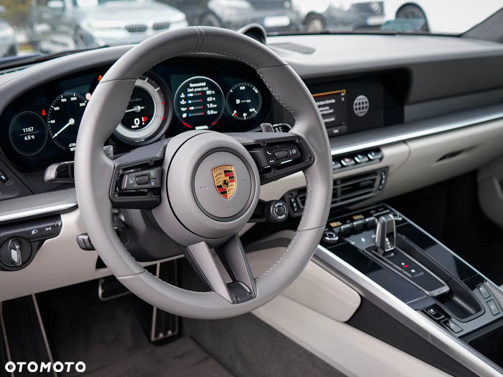 Porsche 911 Turbo - 18