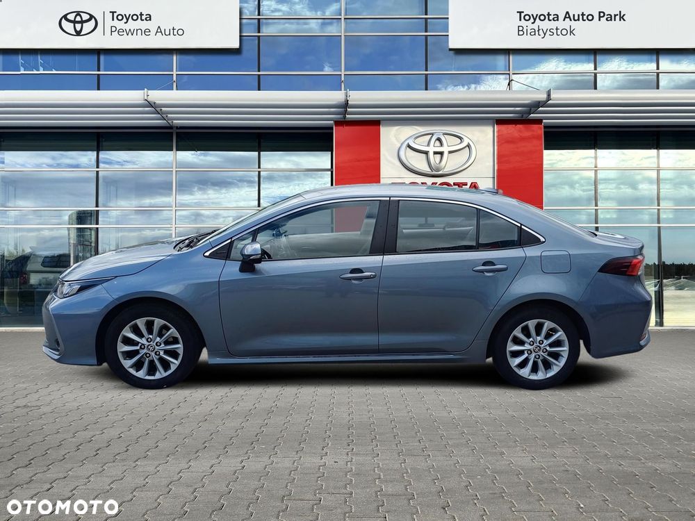 Toyota Corolla - 2