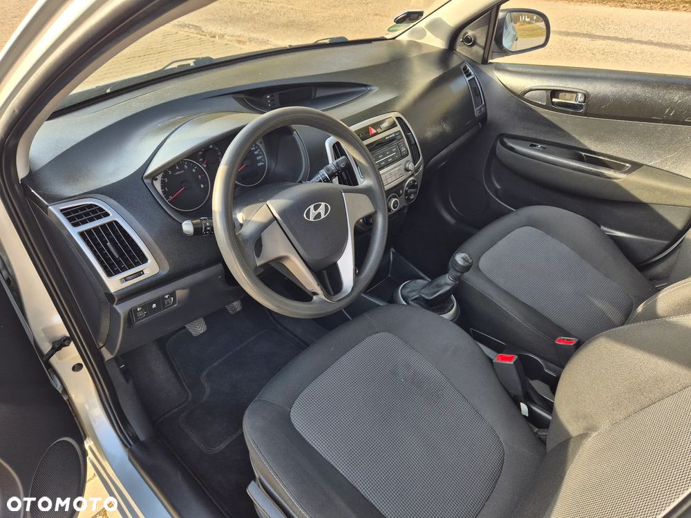 Hyundai i20 1.2 - 11