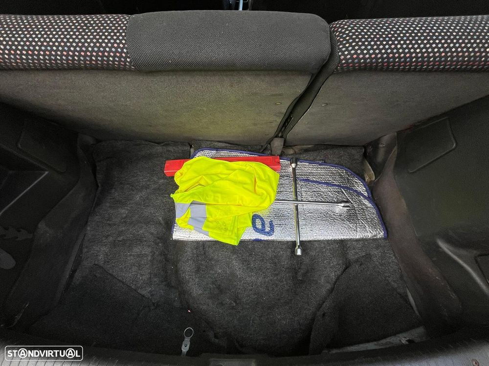 Opel Corsa 1.5 TD Sport - 10