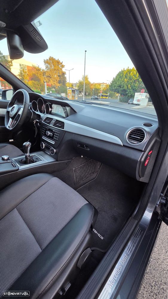 Mercedes-Benz C 220 CDi Avantgarde BE - 40