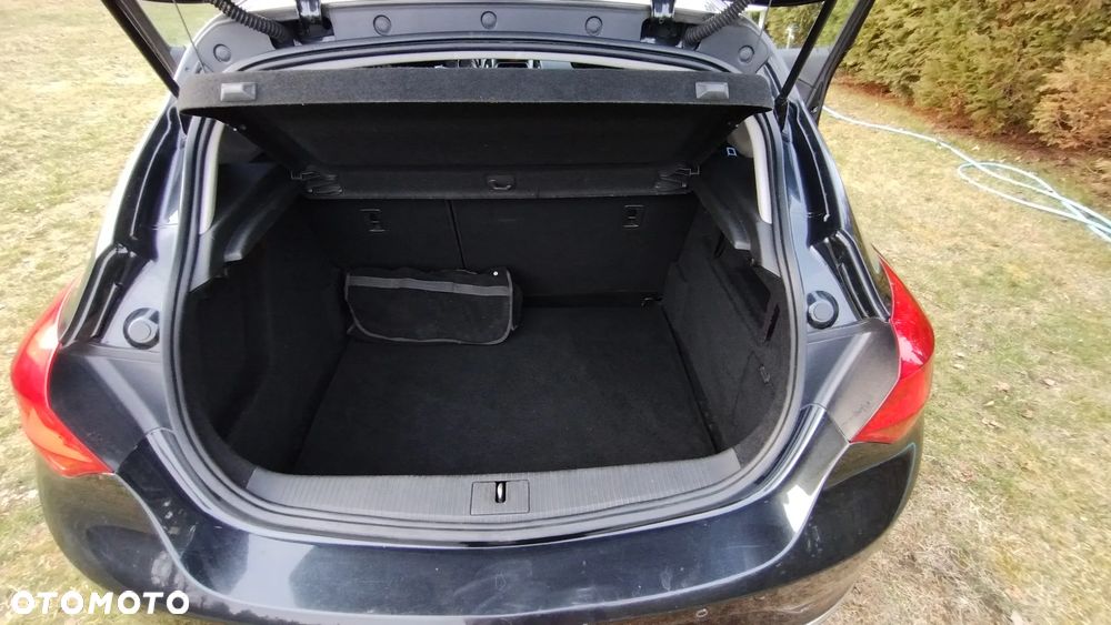 Opel Astra - 20
