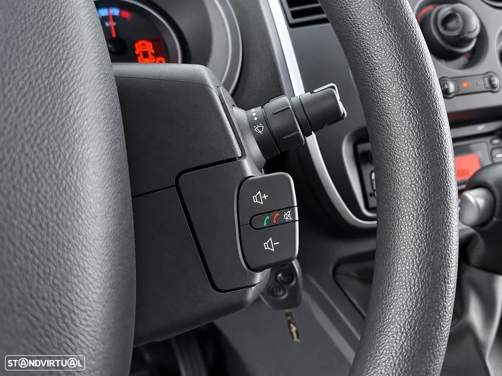 Renault KANGOO Z.E. 33 KW - IVA DEDUTIVÉL - BATERIAS PRÓPRIAS - 24