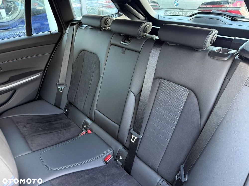 BMW Seria 3 320d xDrive M Sport sport - 20