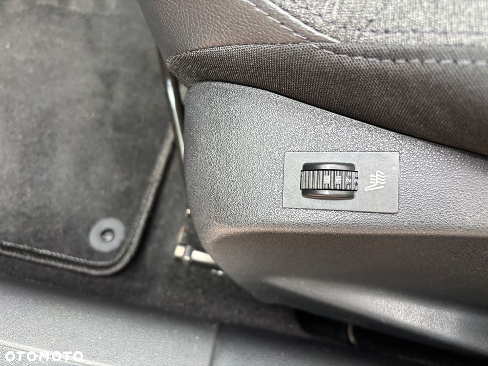 Citroën C3 Pure Tech (VTi) 82 Selection - 27