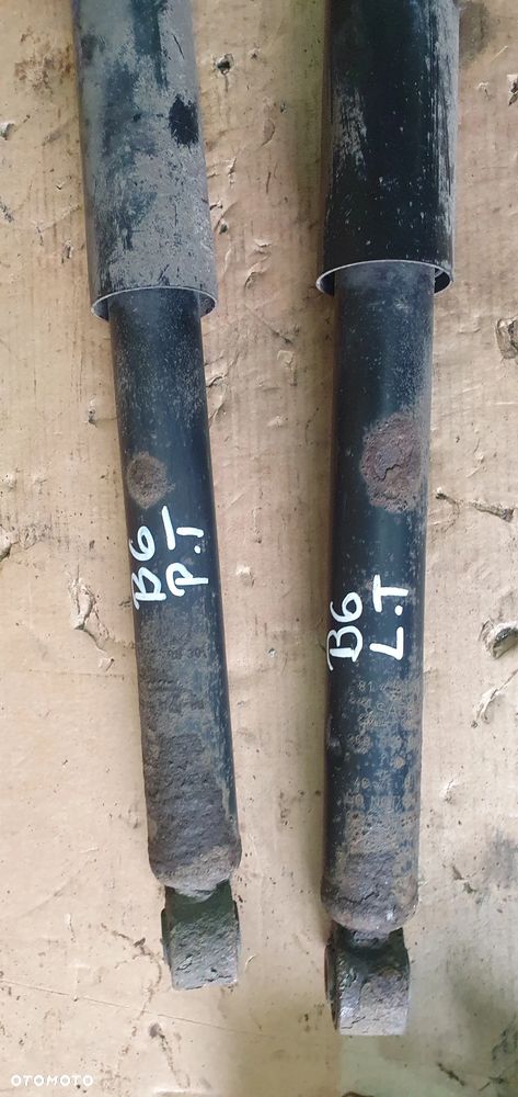 Amortyzator prawy lewy tył tylny VW Passat B6 kombi - 11