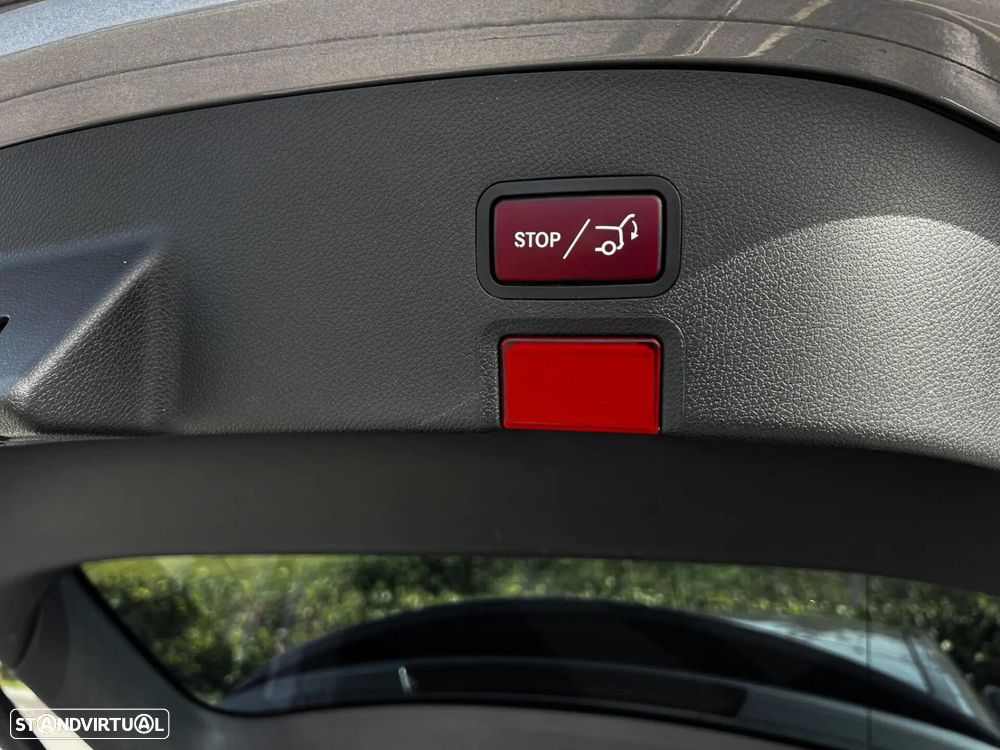 Mercedes-Benz CLA 220 d Shooting Brake AMG Line Aut. - 19