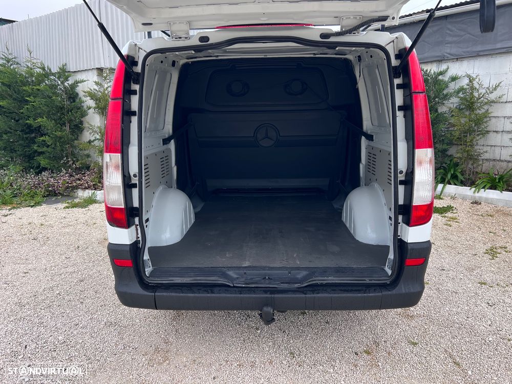 Mercedes-Benz Vito/AC/6Lugares - 7