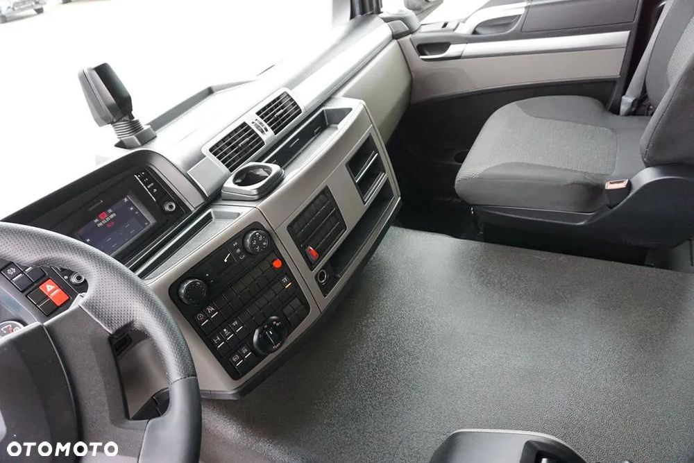 MAN TGS / 26.360 / EURO 6 / CHŁODNIA + WINDA / 20 PALET - 9