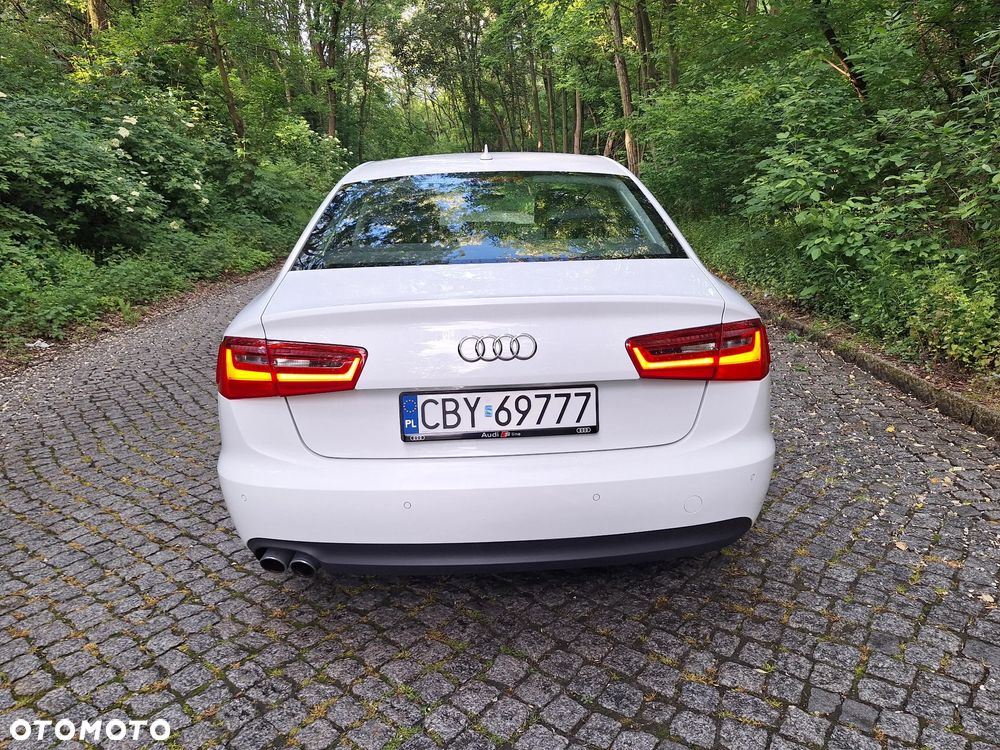 Audi A6 - 6