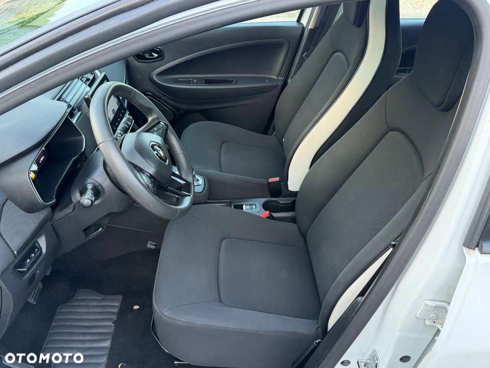 Renault Zoe - 14