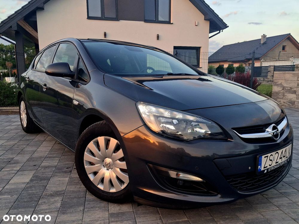 Opel Astra - 4