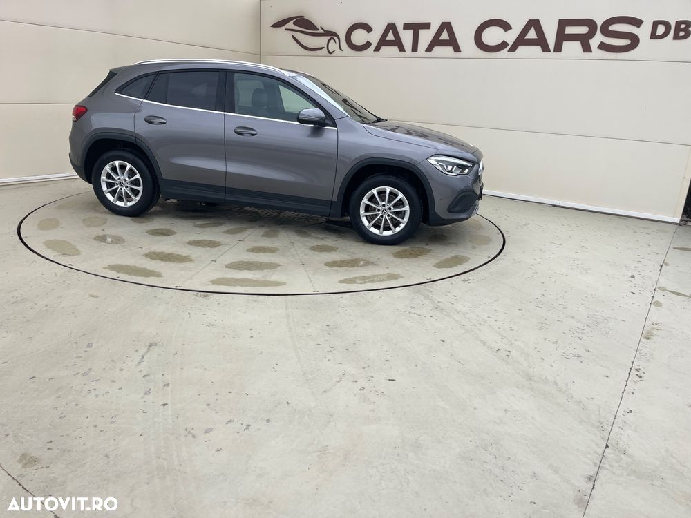 Mercedes-Benz GLA 180 d 8G-DCT Style - 20