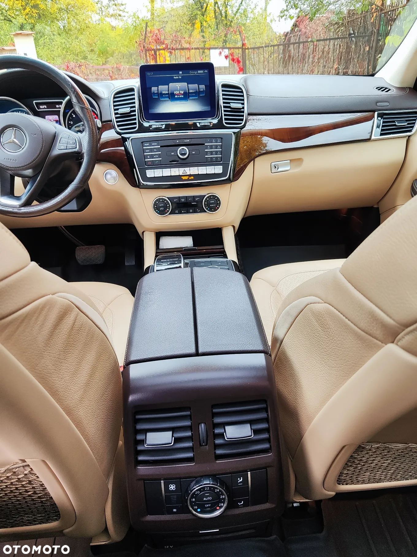 Mercedes-Benz GLS 500 4Matic 9G-TRONIC Exclusive - 13