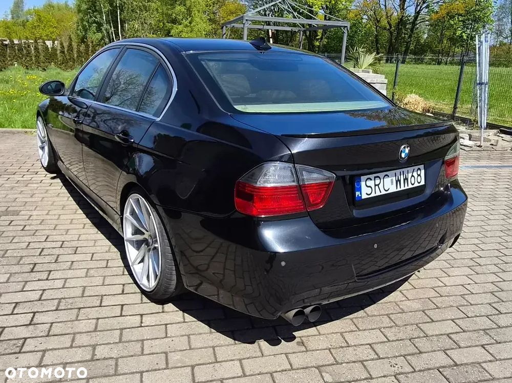 BMW Seria 3 325i - 11