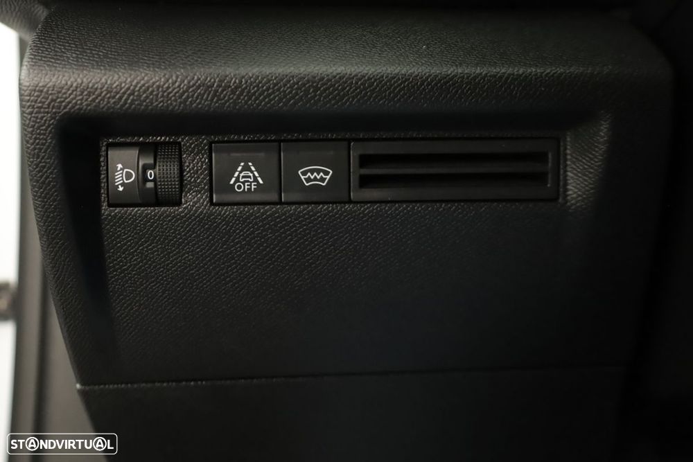 Citroën C4 1.2 PureTech Plus EAT8 - 18