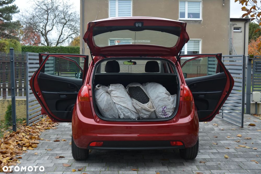 Kia Venga 1.4 CVVT Dream-Team Edition - 28