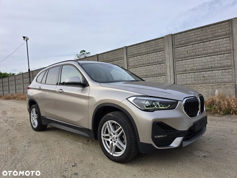 BMW X1 - 1