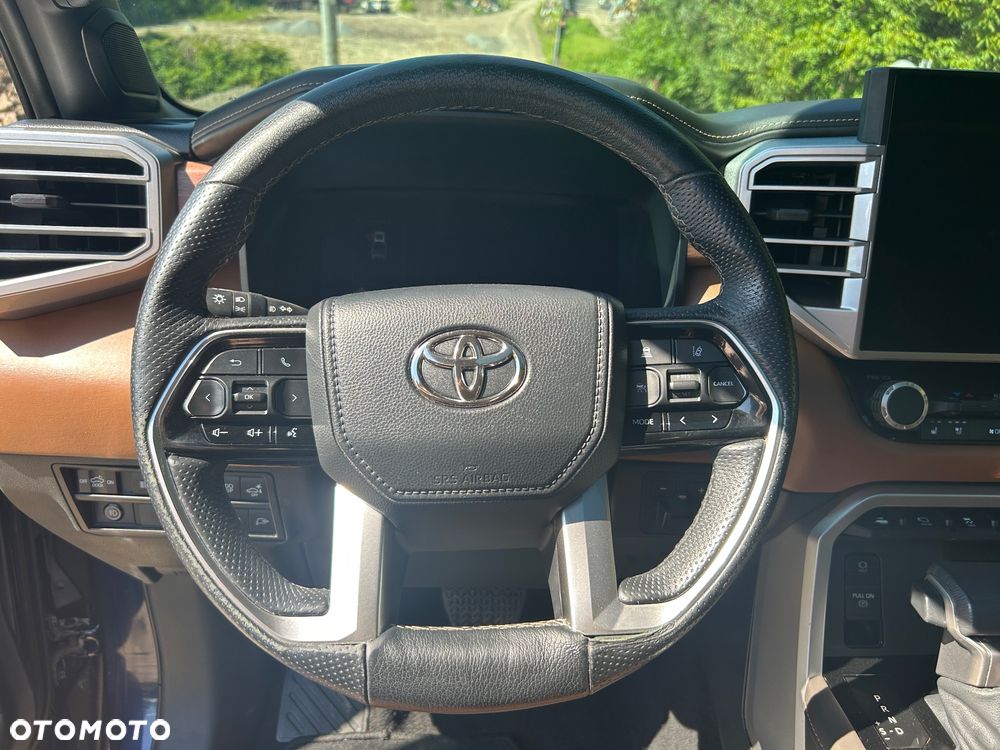 Toyota Tundra - 10