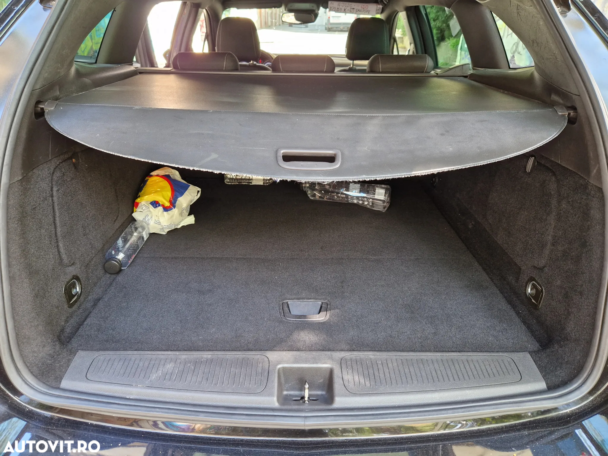 Opel Astra 1.2 Turbo Start/Stop 120 Jahre - 33