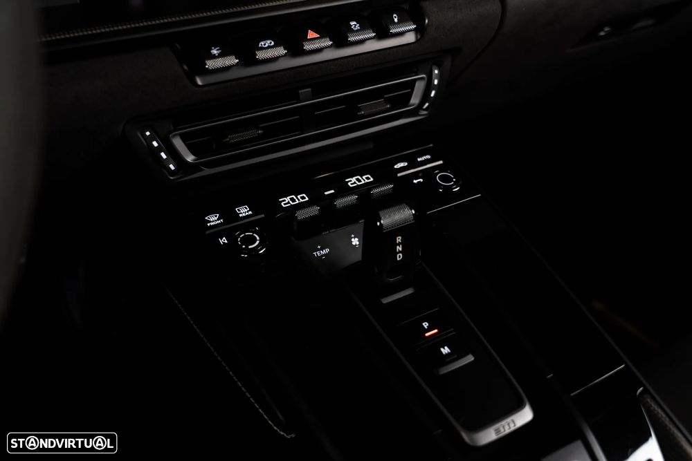 Porsche 911 (992) Carrera Cabrio 4 GTS PDK - 29