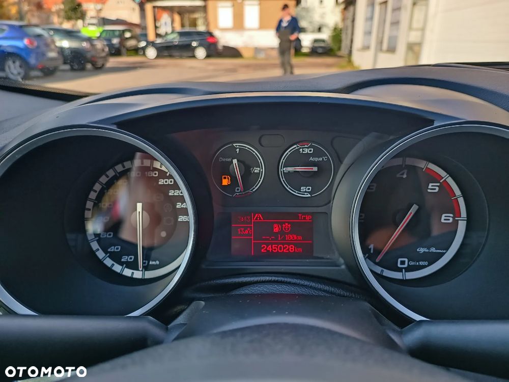 Alfa Romeo Giulietta 2.0 JTDM 16V - 15