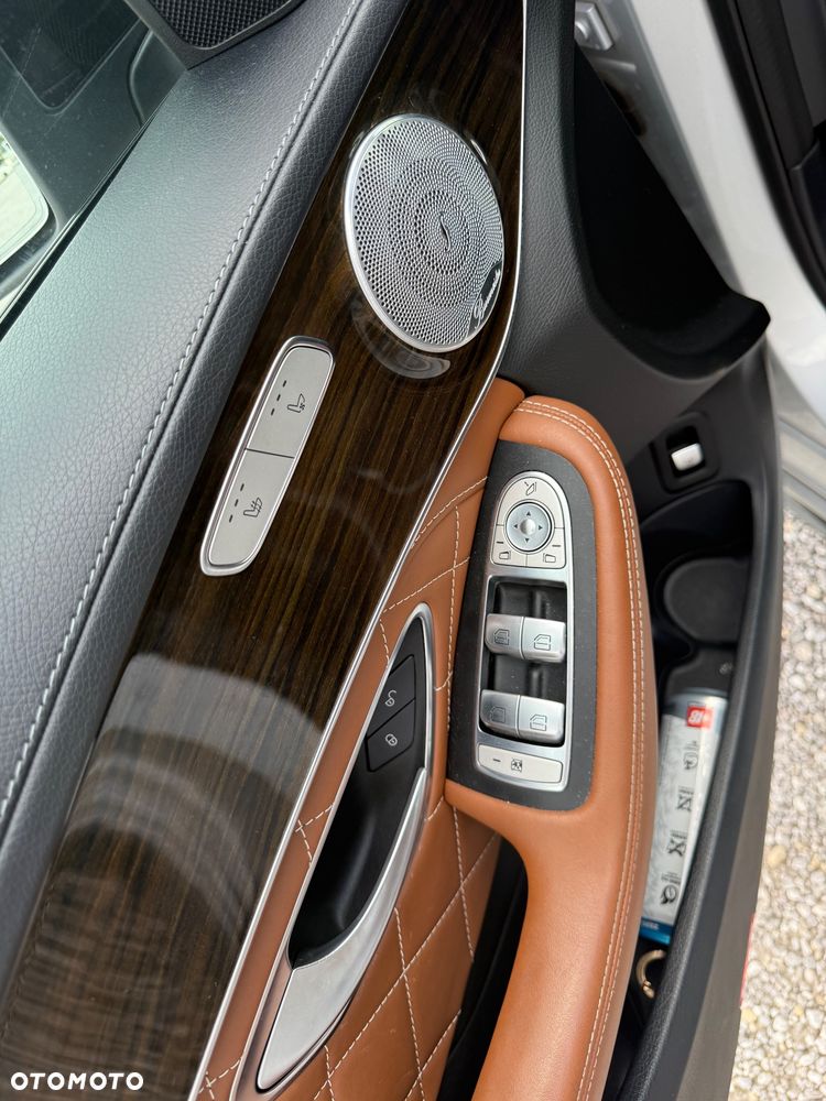 Mercedes-Benz Klasa C 450 AMG 4-Matic 7G-TRONIC - 10