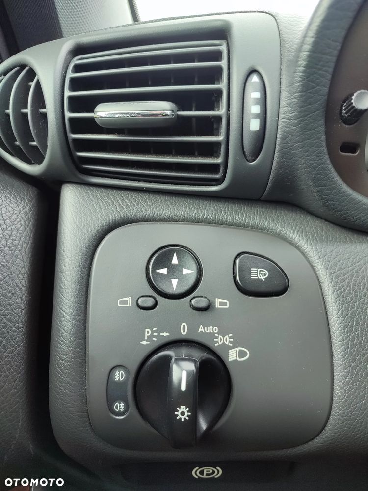 Mercedes-Benz Klasa C - 15