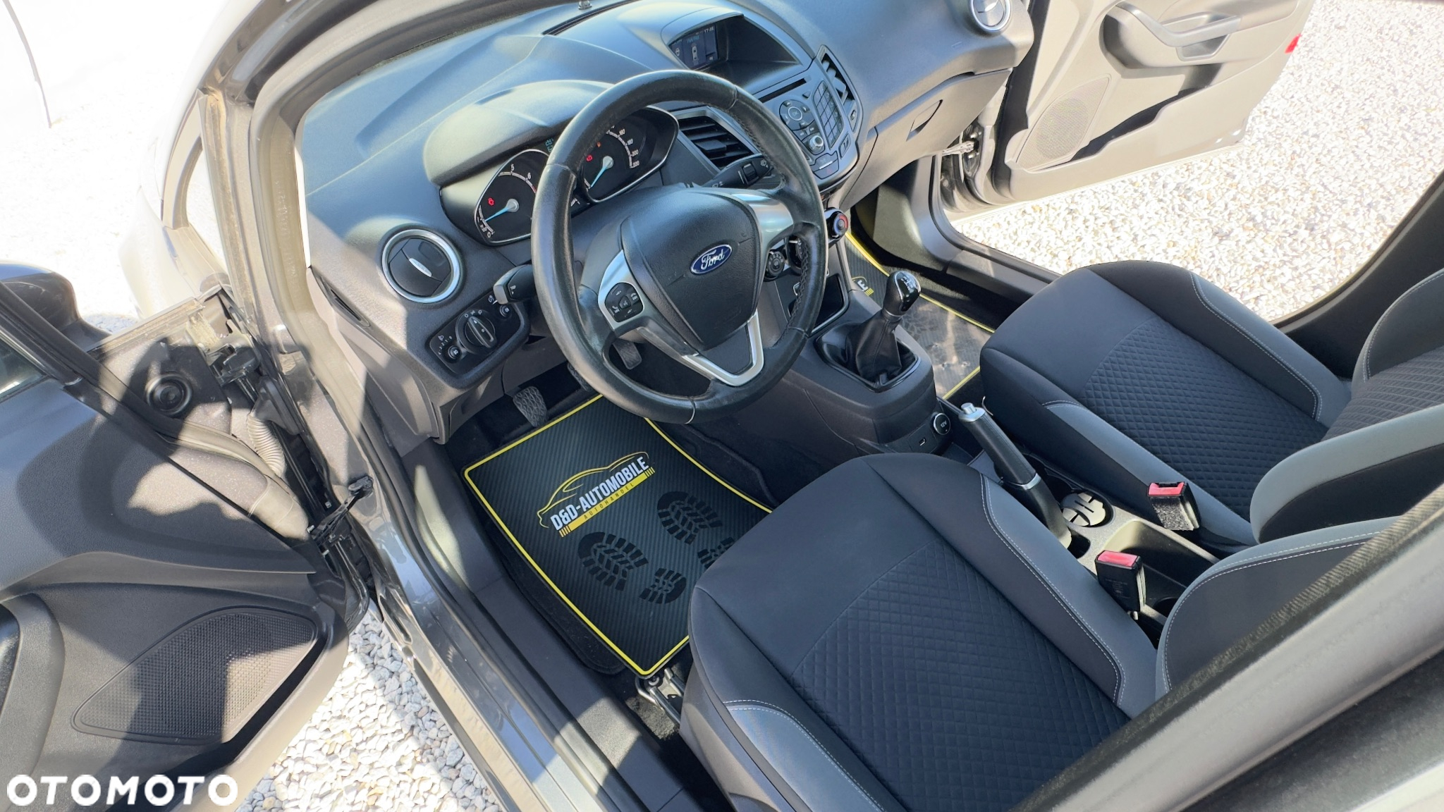 Ford Fiesta - 27