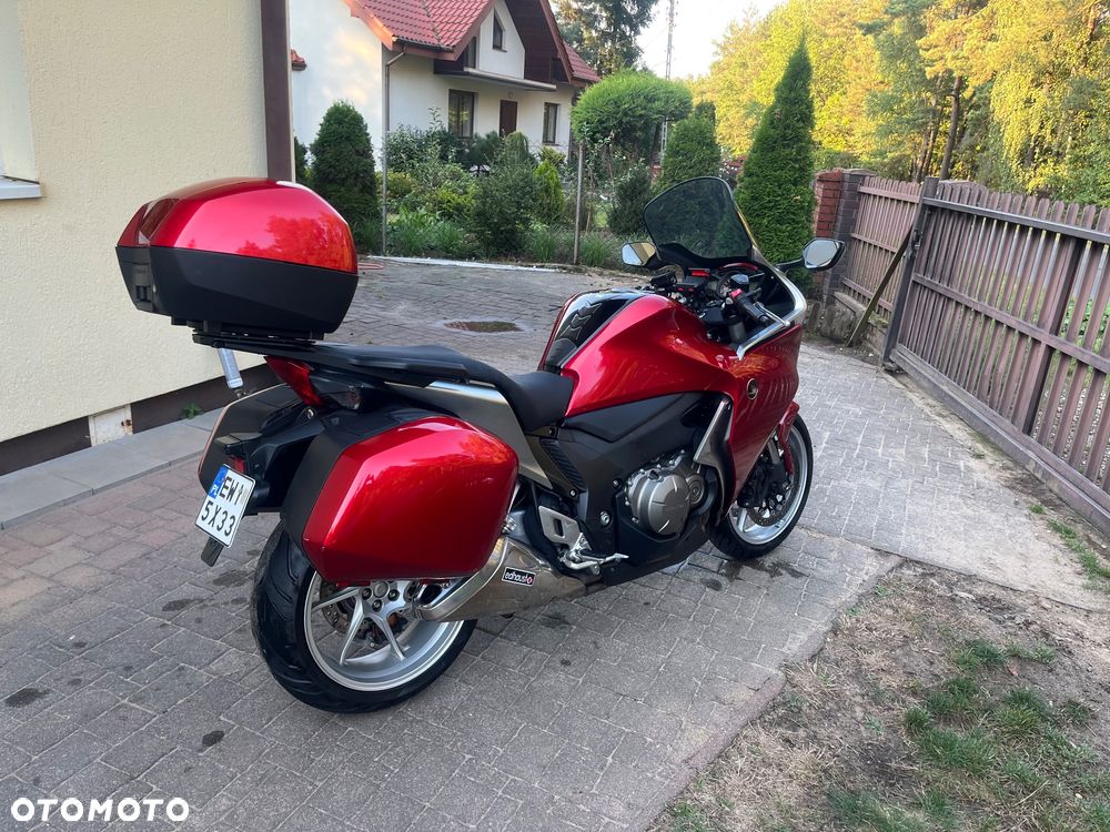 Honda VFR - 6