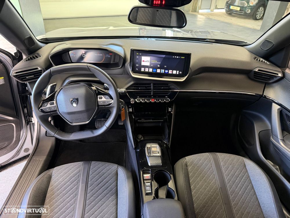 Peugeot 2008 - 7