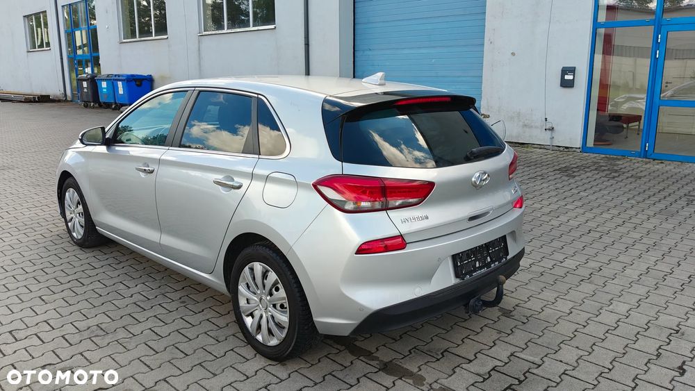 Hyundai i30 1.4 T-GDI DCT YES - 3