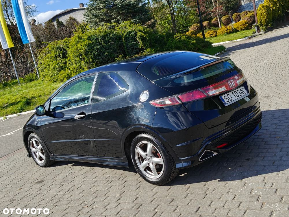 Honda Civic 1.4 Sport - 12