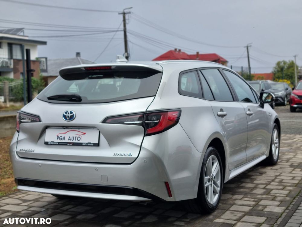 Toyota Corolla 1.8 HSD Dynamic - 8