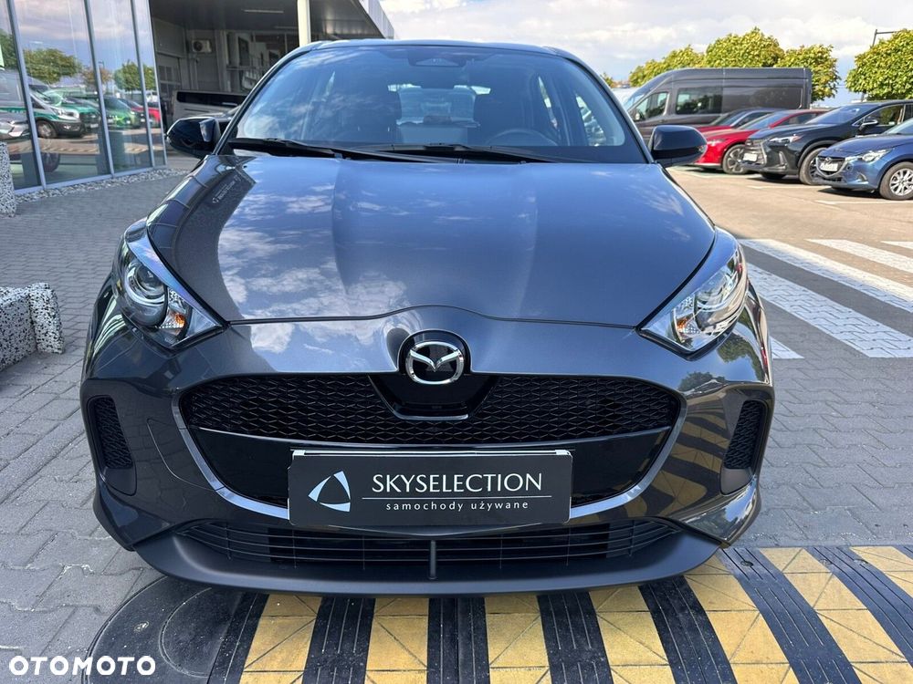 Mazda 2 - 3