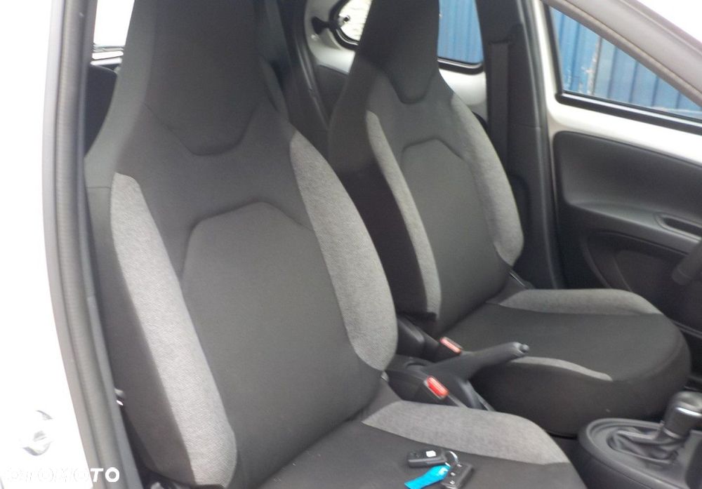 Toyota Aygo X - 23