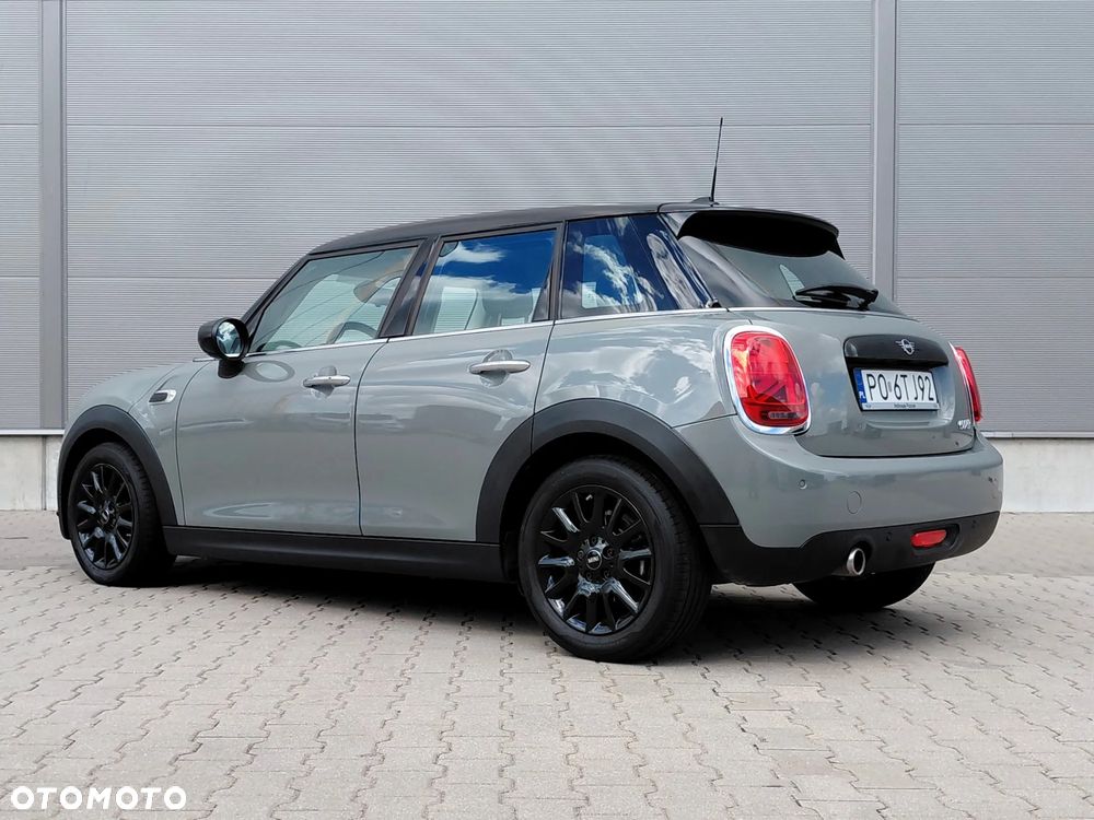 MINI Cooper Classic Trim - 19