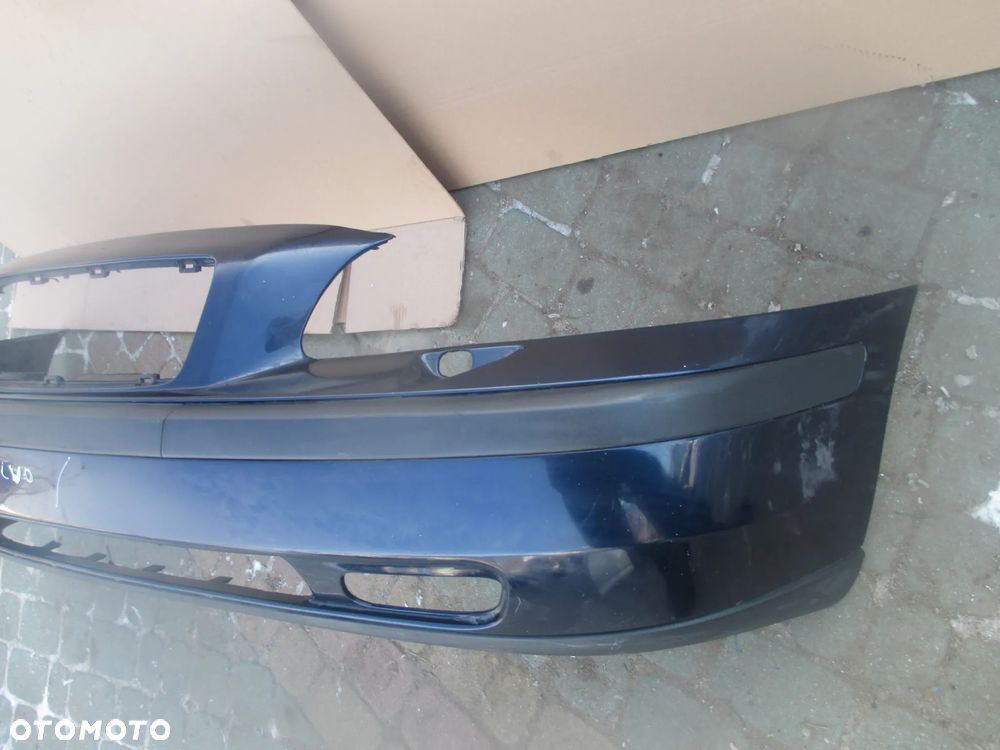 zderzak Volvo V70 - 2