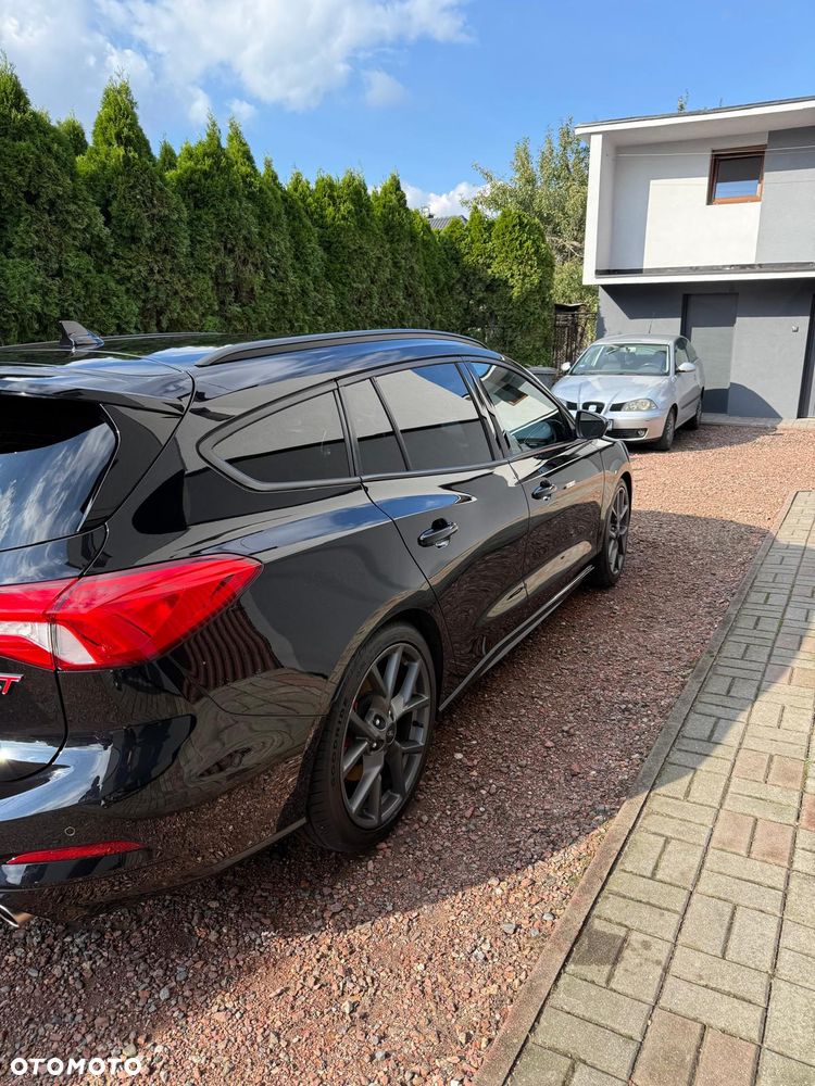 Ford Focus 2.0 EcoBlue ST - 32