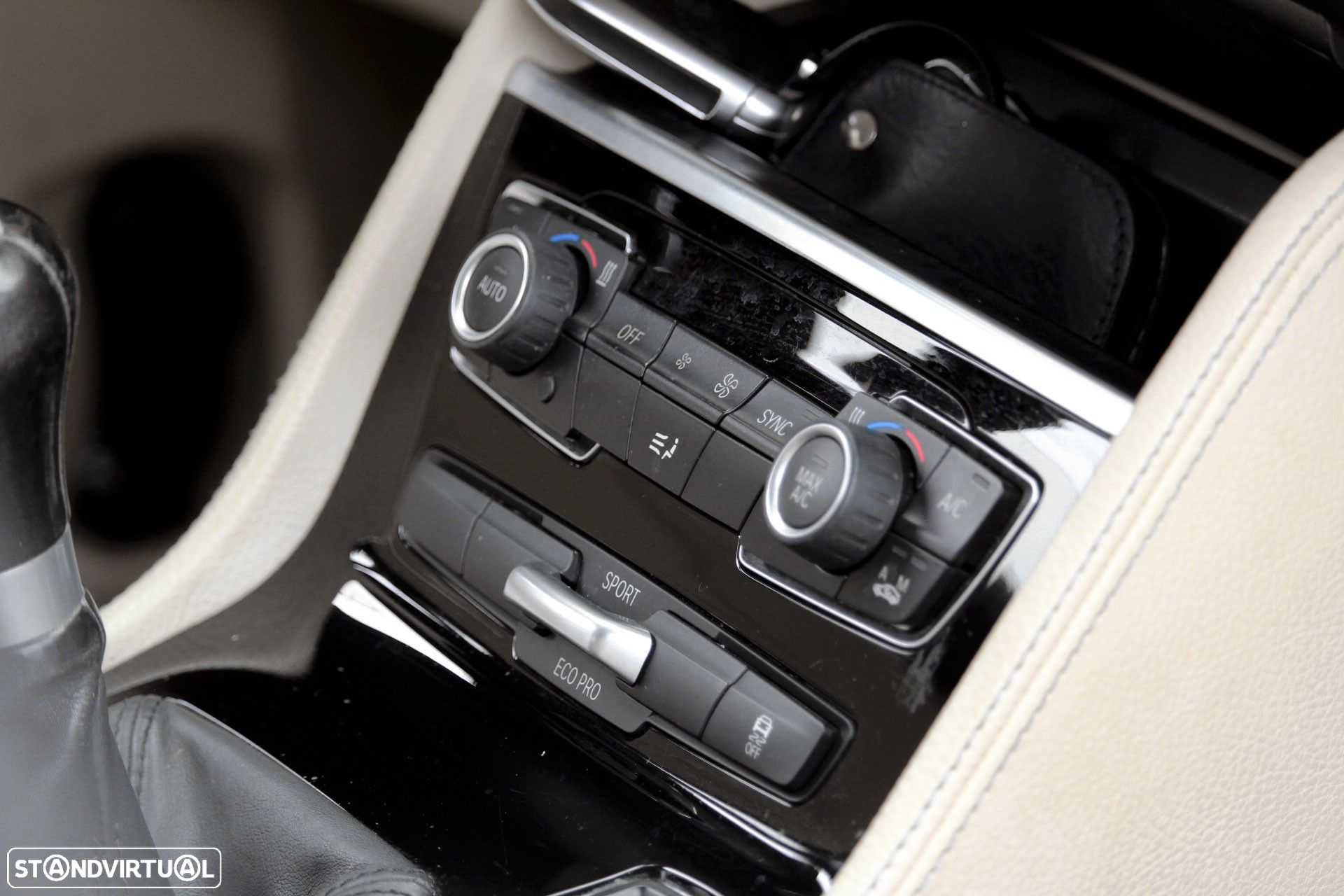 BMW 216 Active Tourer d Line Sport - 16
