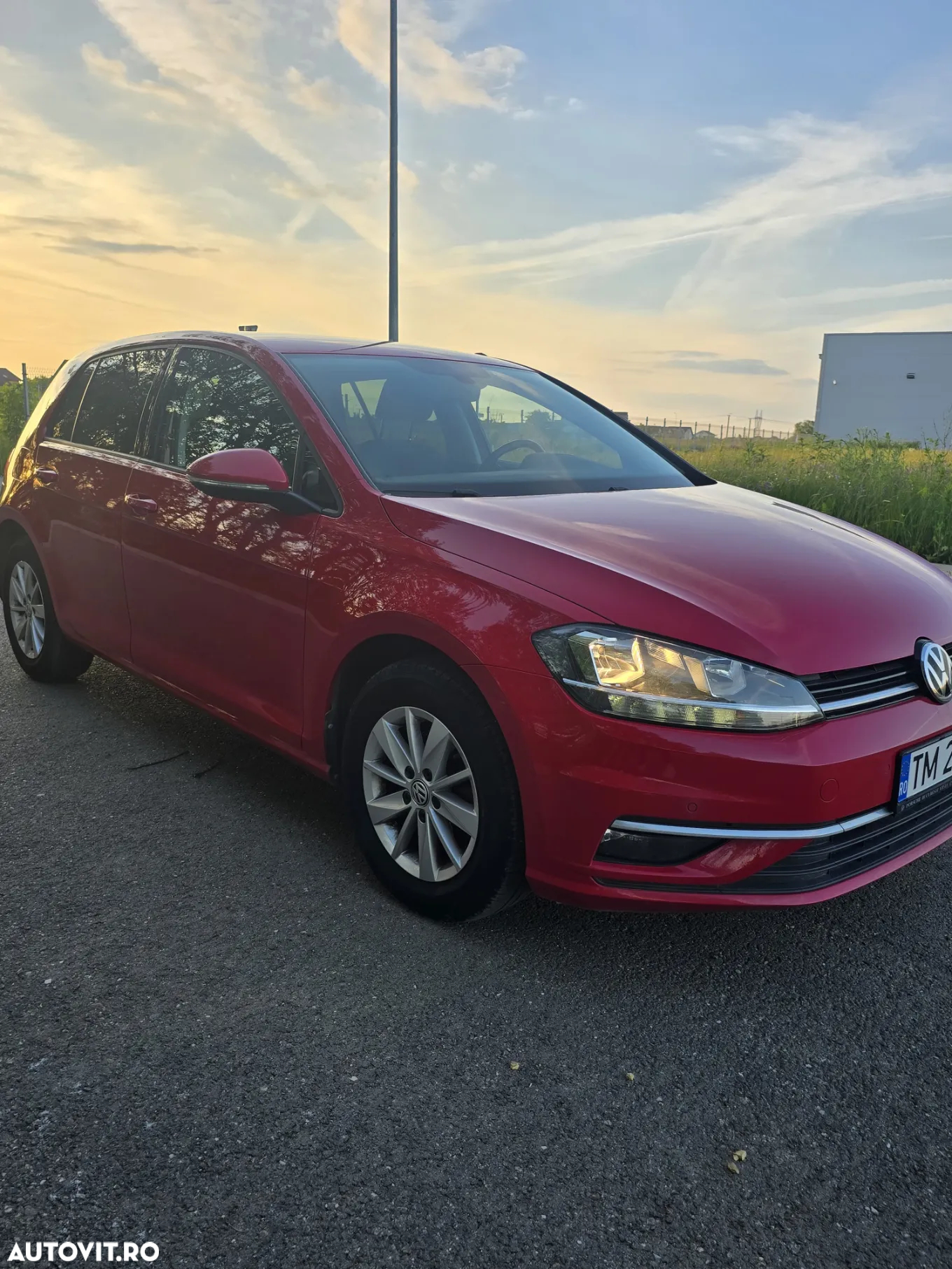 Volkswagen Golf 1.0 TSI Comfortline - 5